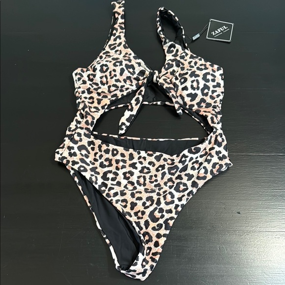 Zaful Animal Print Cutout Swimsuit - Picture 1 of 4